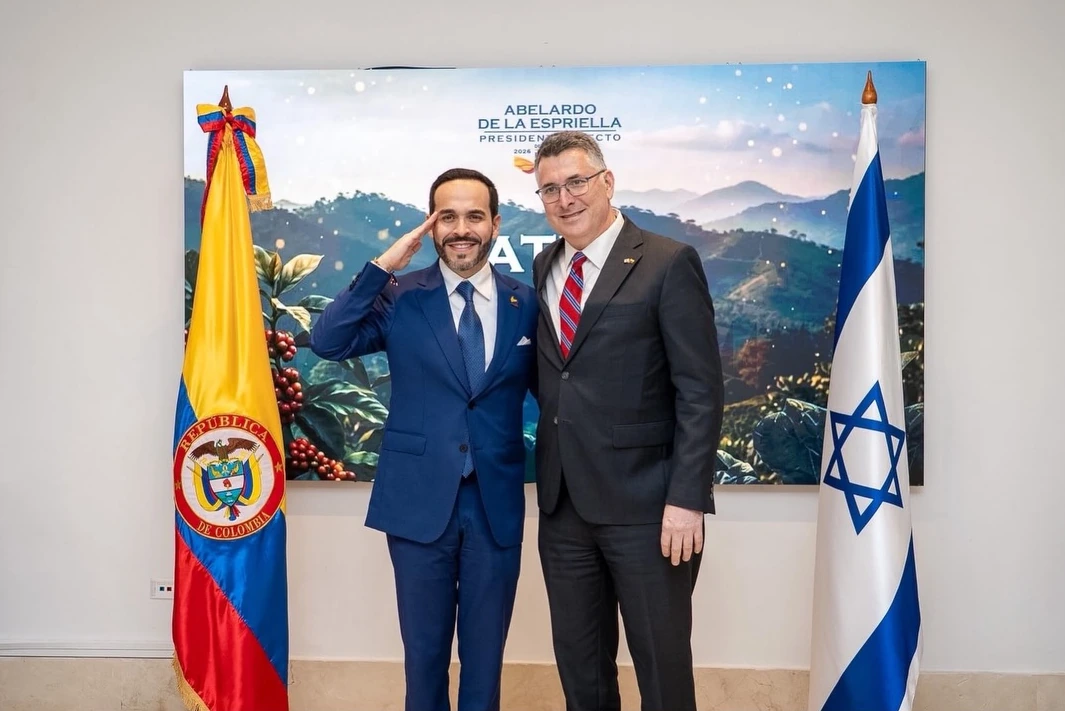 En el marco de la posesión, el presidente electo Abelardo de la Espriella se reunió con el ministro de Asuntos Exteriores de Israel, Gideon Saar