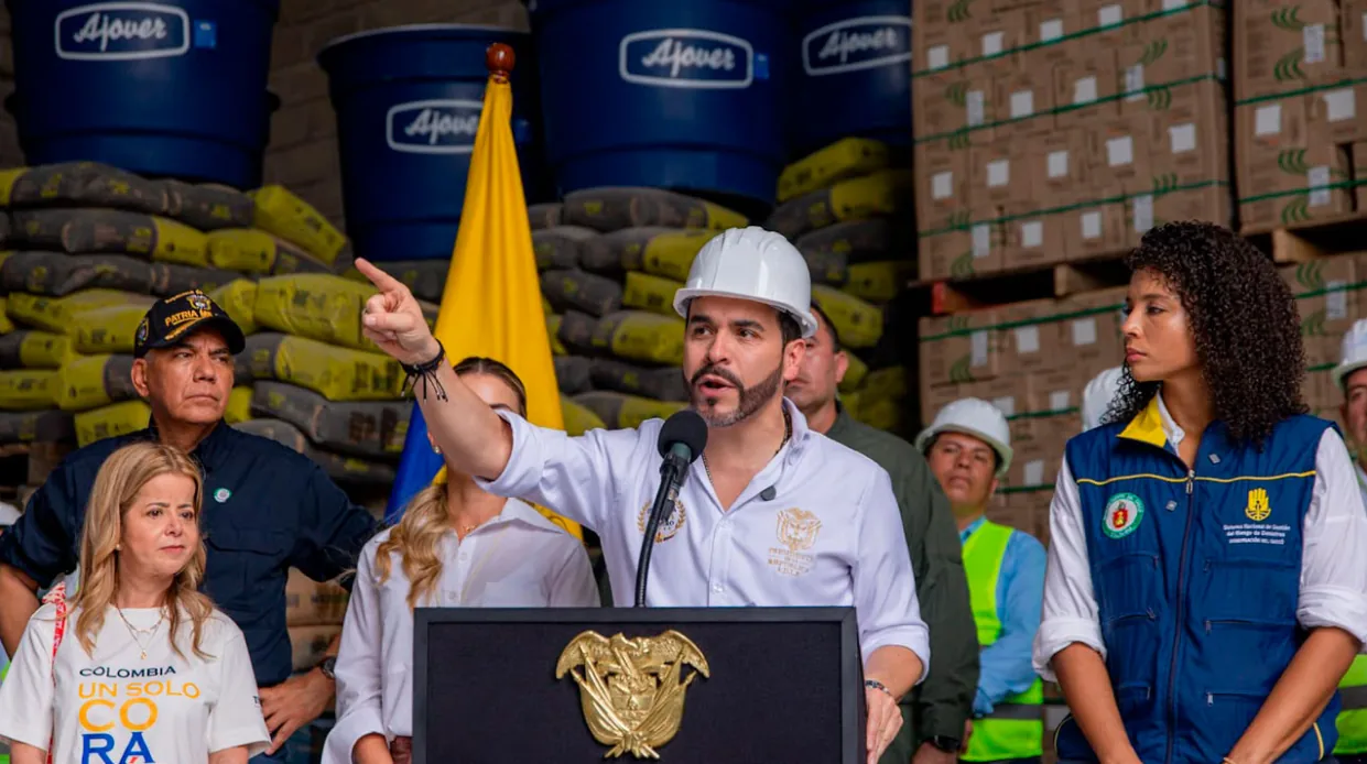 Presidente de la República rinde homenaje a víctimas del terremoto y entrega balance actualizado