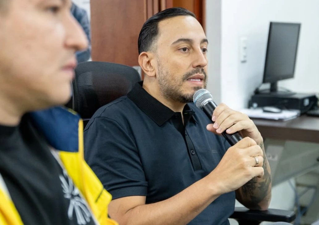 Patiño reúne a su gabinete en plena emergencia y mantiene en marcha la Gobernación de Risaralda