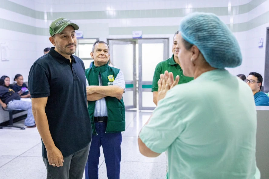 Gobernador Juan Diego Patiño gestionó en menos de 48 horas planta eléctrica para garantizar operación 24/7 del Hospital Santa Mónica