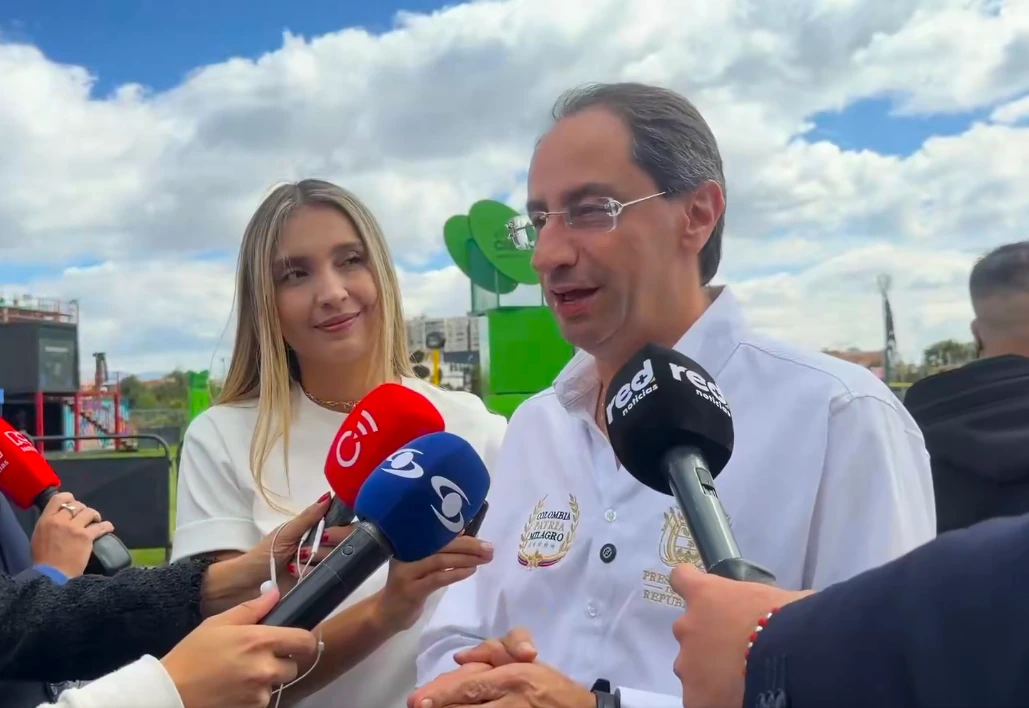 Vicepresidente José Manuel Restrepo anunció envío de 300 toneladas de ayuda a Pereira y Risaralda