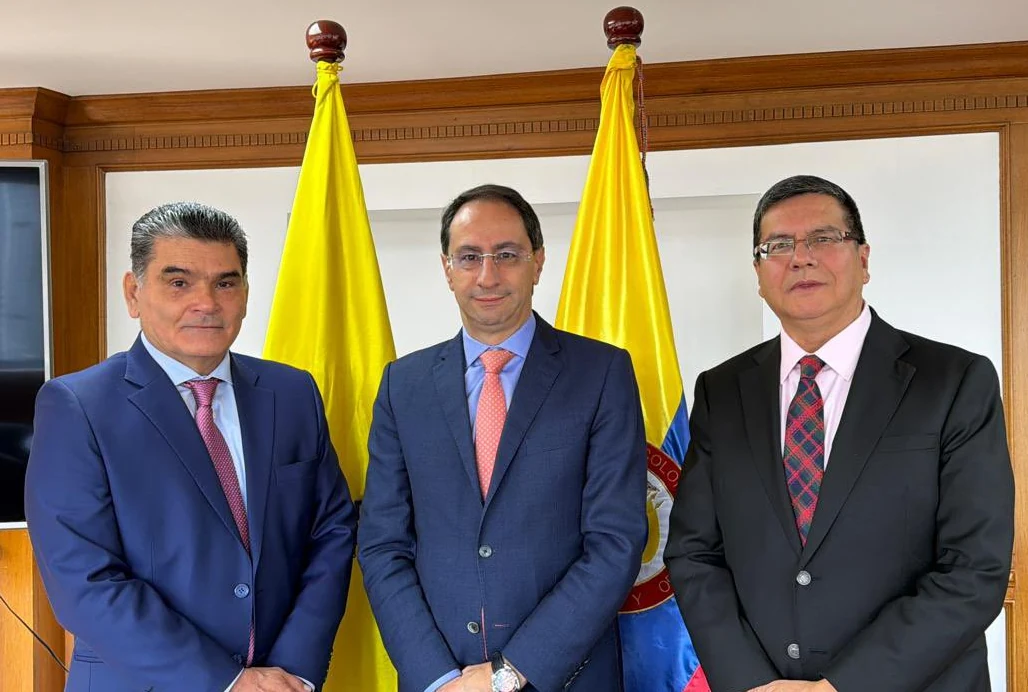 El Vicepresidente electo José Manuel Restrepo presentó al procurador Gregorio Eljach los avances del Empalme Anticorrupción