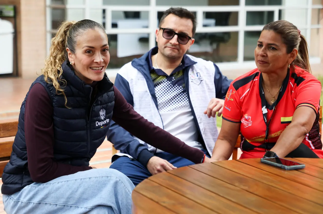 Ministra del deporte compartió con los atletas de clasificatorios a Juegos Paranacionales 2027