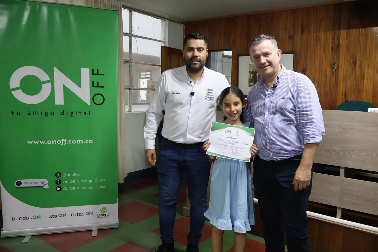 ON OFF clausura programa de Alfabetización Digital para comerciantes de Aranzazu