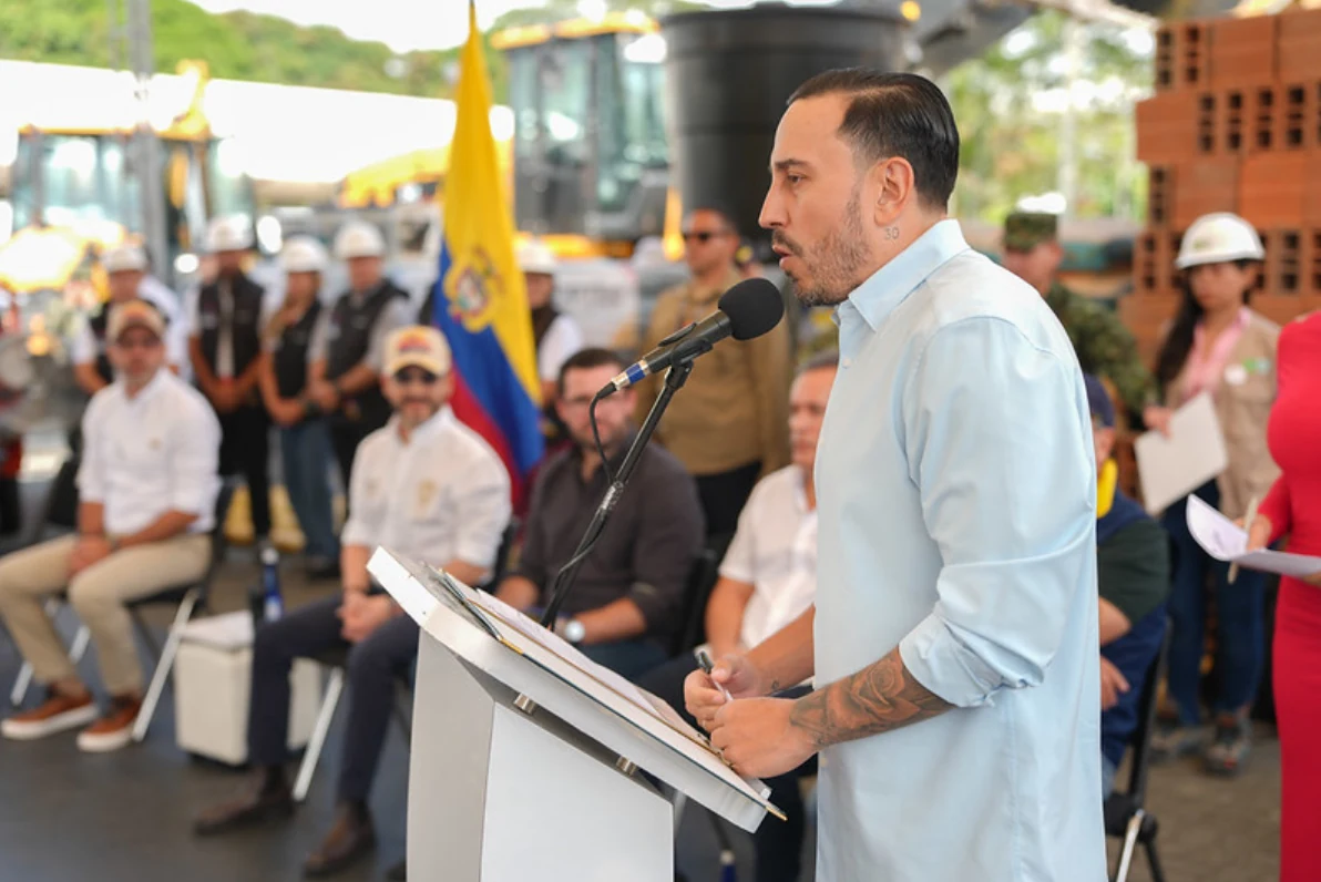 Gobernador Juan Diego Patiño anuncia grandes recursos para la atención y reconstrucción de Risaralda