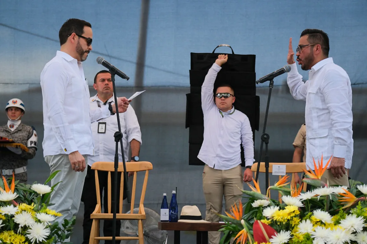 ‘Ayúdeme a combatir la corrupción’, pidió el Presidente De La Espriella al nuevo Contralor