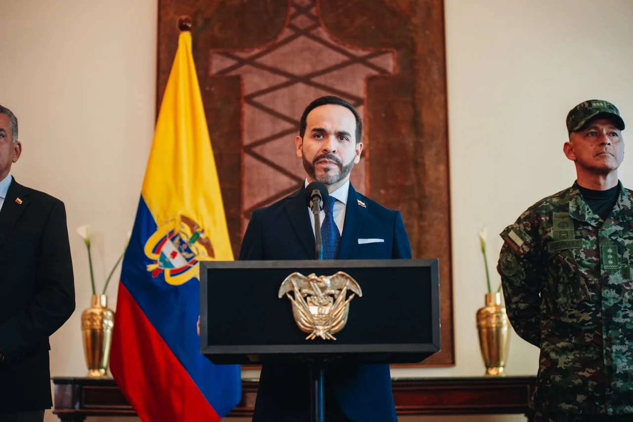 Presidente Abelardo De La Espriella presentó nueva cúpula militar y la calificó como “absolutamente extraordinaria”