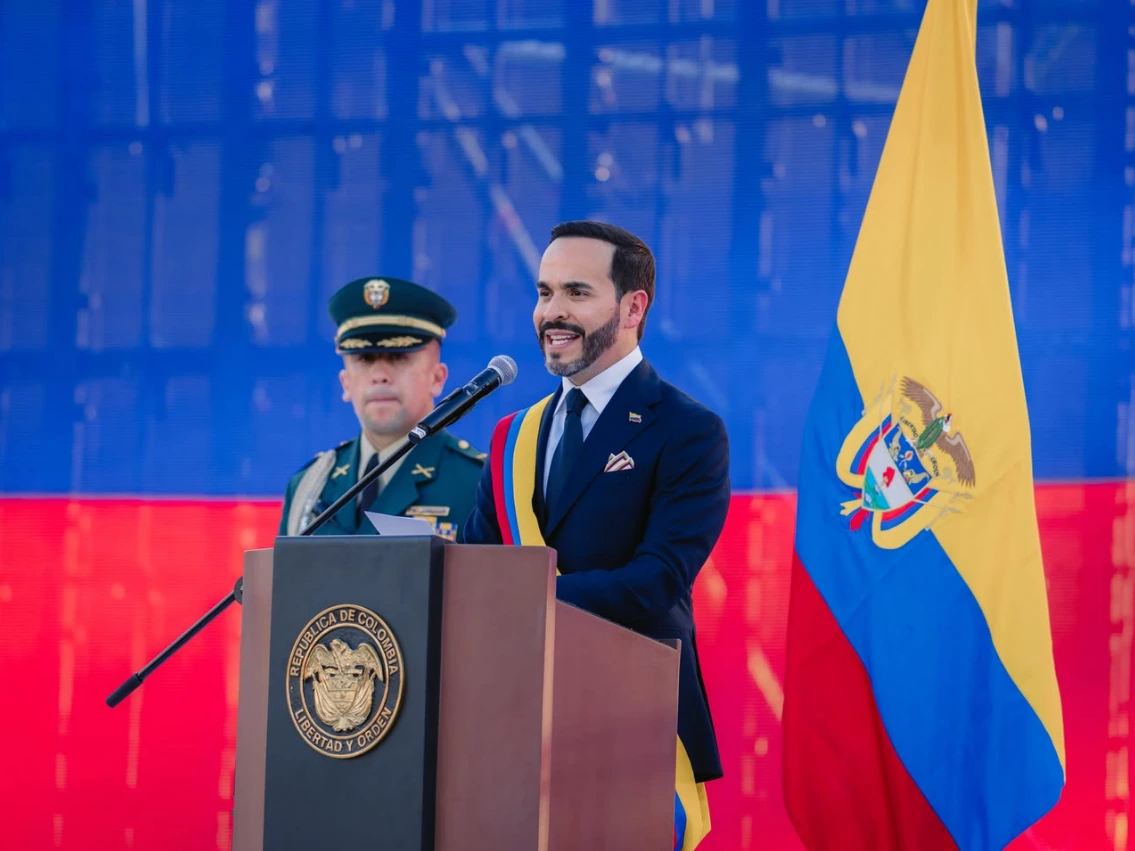 Abelardo de la Espriella asume oficialmente la Presidencia de Colombia y marca el inicio de la “Patria Milagro”