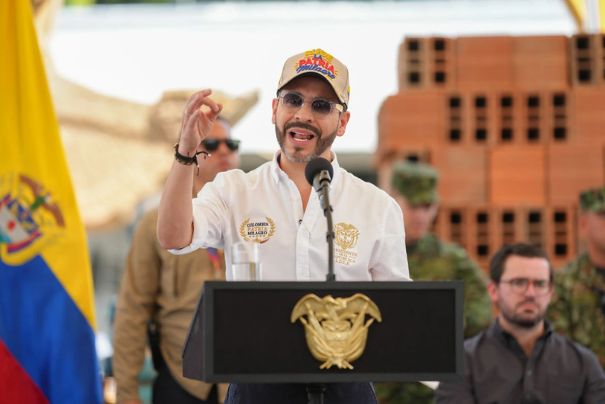 Presidente De La Espriella anuncia $30 mil millones para mejoramientos de viviendas afectadas por el terremoto