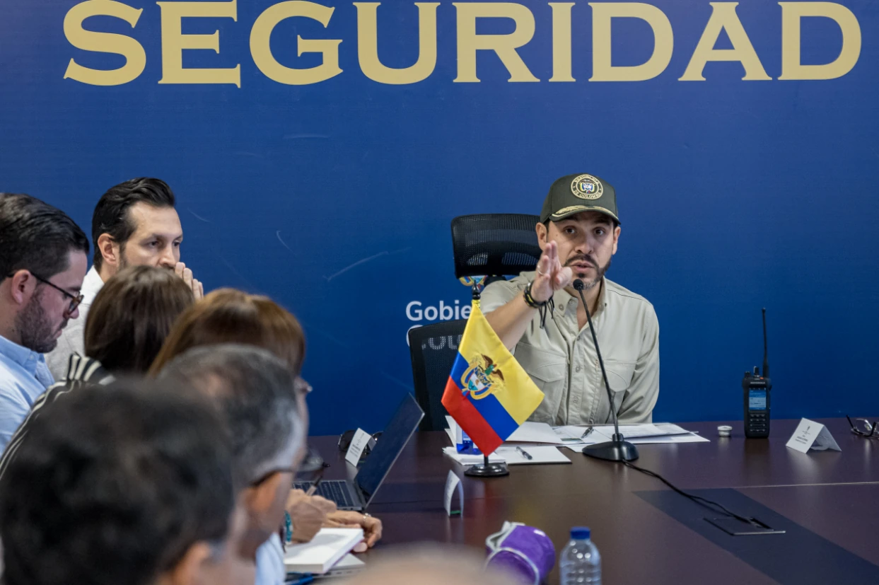 ‘No voy a permitir que las mafias sigan imponiendo su ley en Colombia’: Presidente De La Espriella