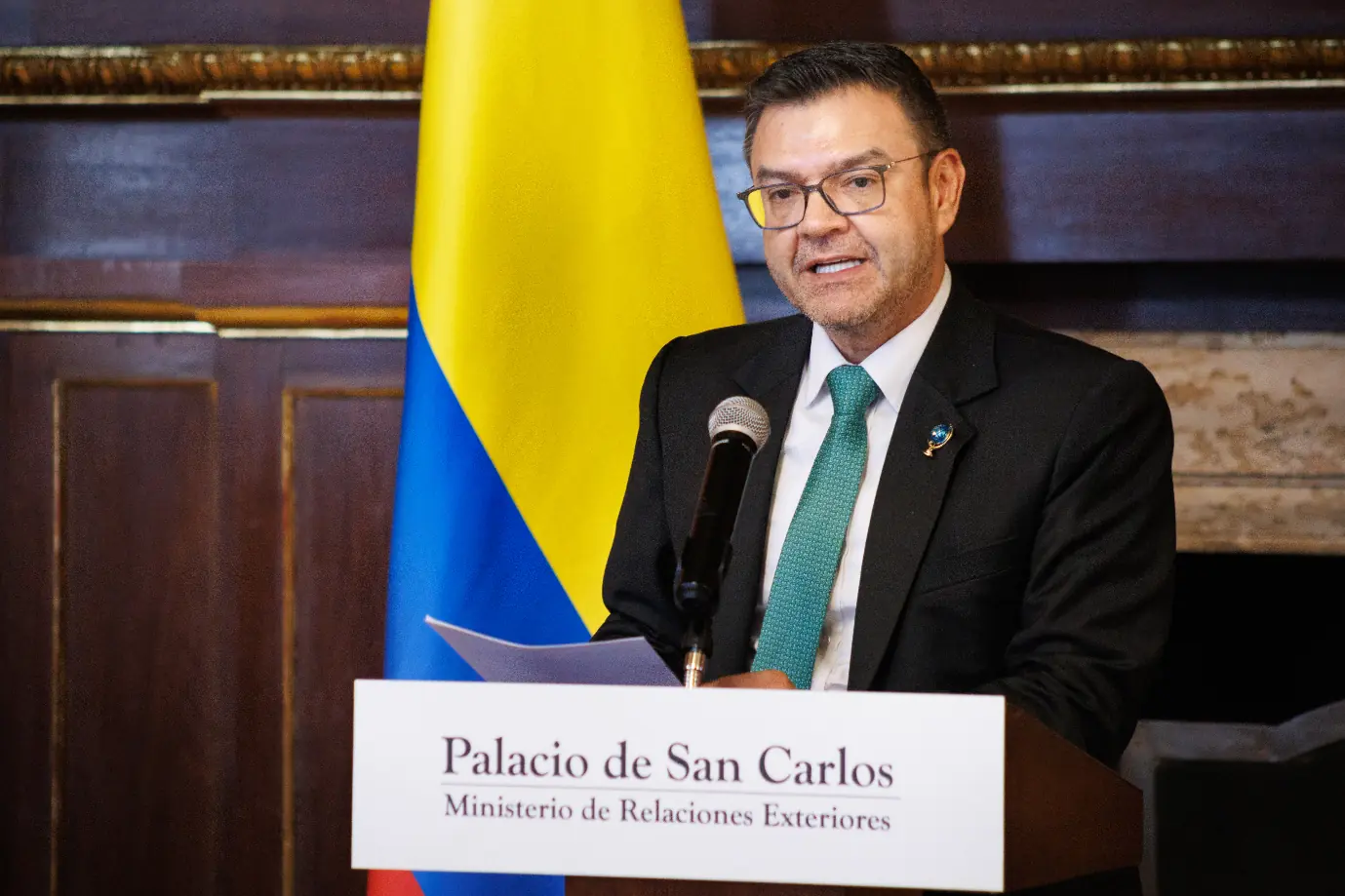 Colombia fortalece su proyección académica internacional con la bienvenida a 48 becarios extranjeros