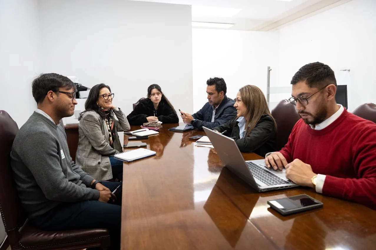 Cancillería y Confecámaras impulsan alianzas para fortalecer el desarrollo económico en las fronteras colombianas