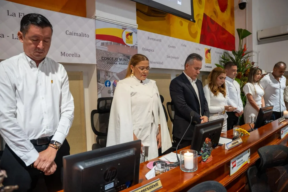 EN SESIÓN SOLEMNE, EL CONCEJO MUNICIPAL DE PEREIRA CONMEMORÓ LOS 163 AÑOS DE LA CIUDAD Y HONRÓ A LAS VÍCTIMAS DEL SISMO DEL 10 DE AGOSTO DE 2026