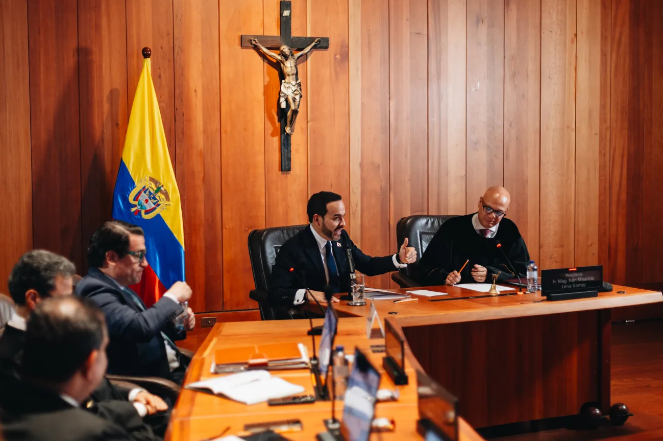 Presidente De La Espriella ante la Corte Suprema: «No vengo a pedir jueces que acompañen al Gobierno; vengo a ofrecer un Gobierno que acompañe a la justicia»