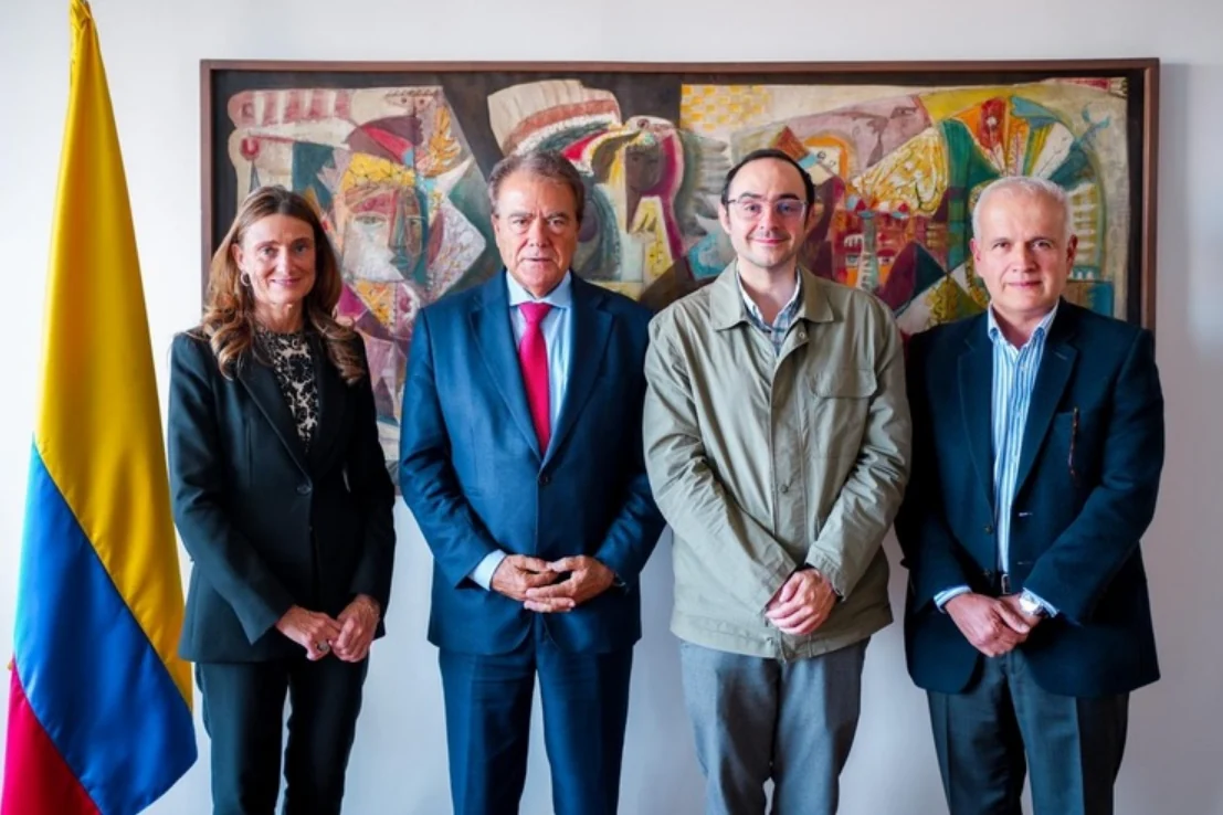 El Ministerio de Educación Nacional explora referentes europeos para fortalecer la proyección internacional de la educación superior en Colombia