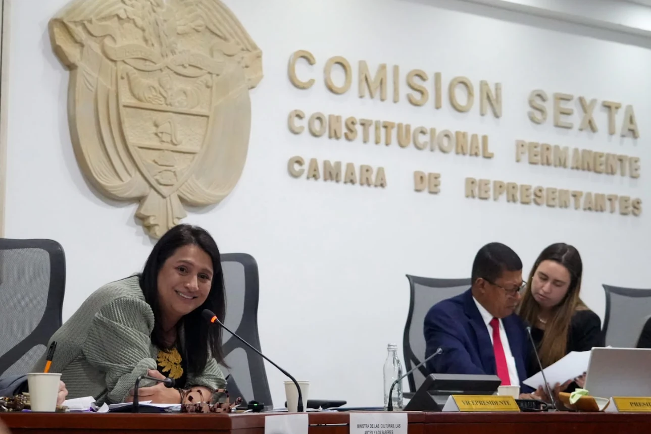“Para poder hablar de presupuesto tenemos que transparentar las cuentas”: ministra Paola Holguín