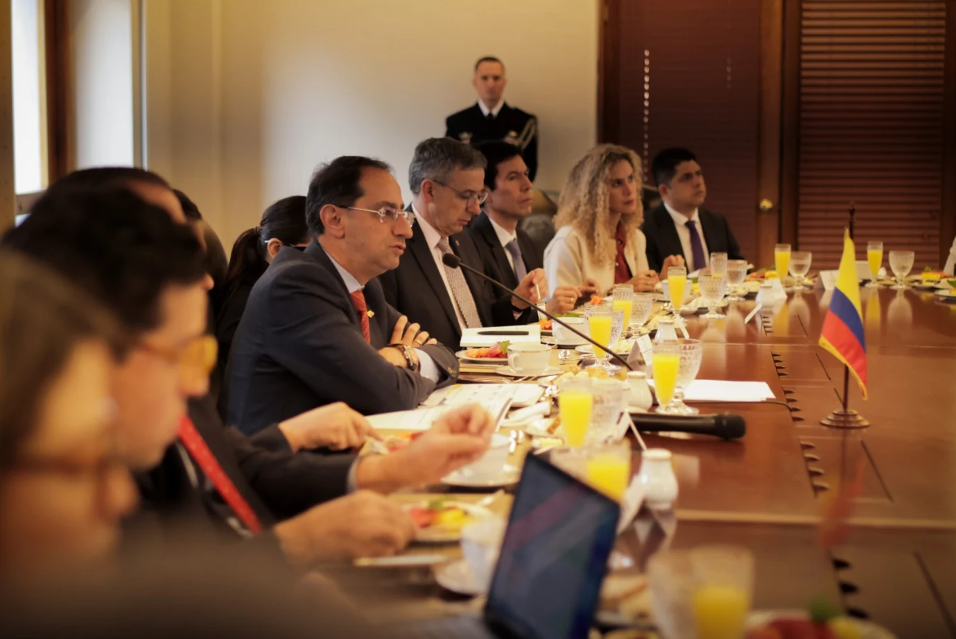 MinTrabajo propone convertir la formalización y el empleo en motores para alcanzar la meta de crecimiento del 6 %
