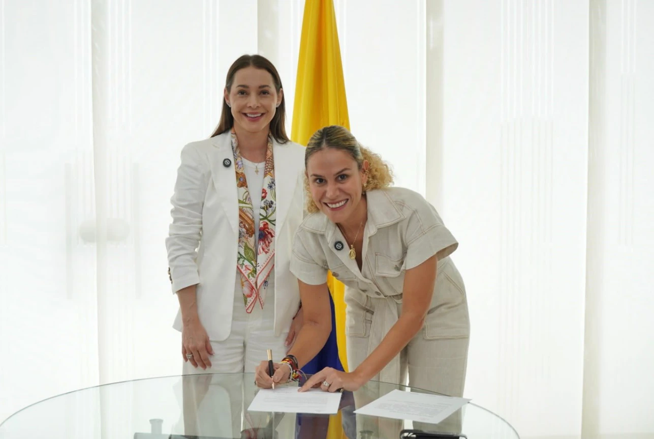 Desde Montería, ministra Natalia López Fuentes posesionó a Edna María Tafur Mejía como Superintendente del Subsidio Familiar