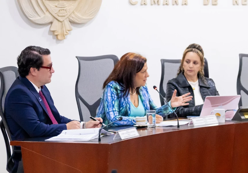 Gobierno nacional cambiará protocolos para bloquear comunicaciones desde las cárceles