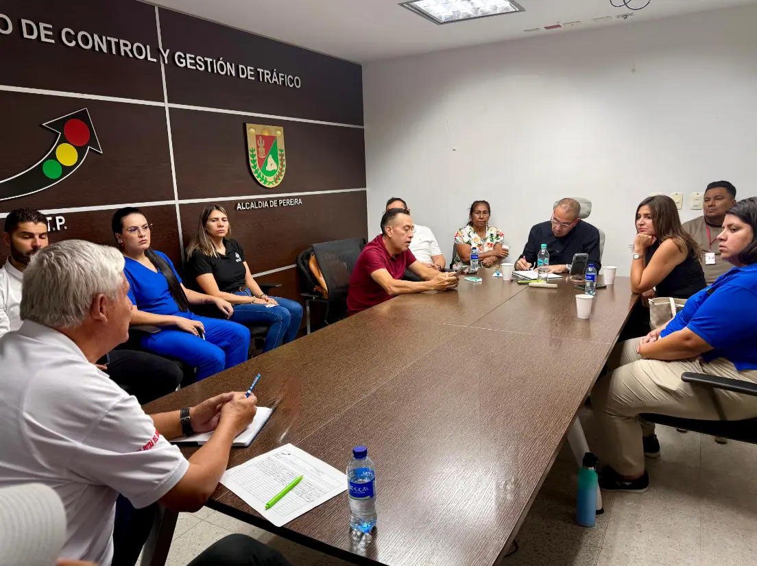Instituto de Movilidad, academias de conducción y centros de reconocimiento buscan alternativas para agilizar trámites
