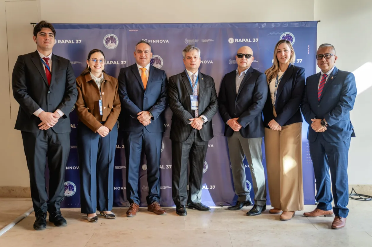 Colombia consolida sus avances científicos en la Antártica y reafirma su meta de convertirse en miembro consultivo del Tratado Antártico