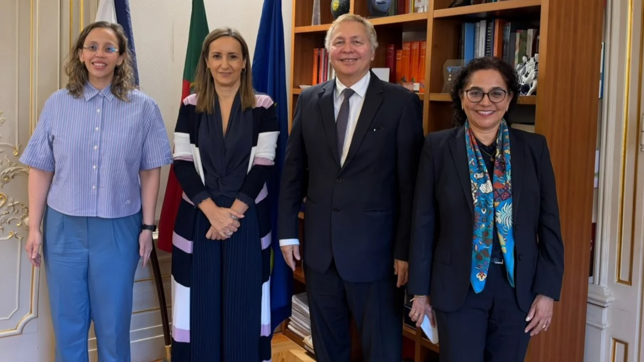 Colombia y Portugal exploran nuevas oportunidades de cooperación descentralizada y fortalecimiento del portugués en Iberoamérica