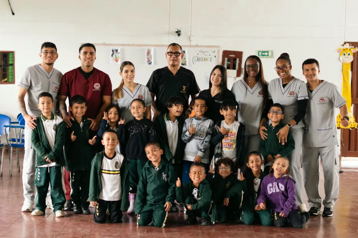 ALCALDÍA DE PEREIRA REALIZA JORNADAS DE EDUCACIÓN NUTRICIONAL PARA LOS ESTUDIANTES