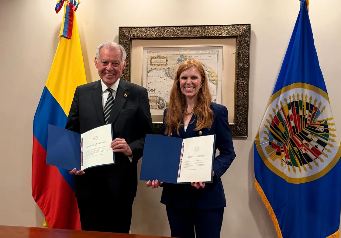 Colombia formaliza su adhesión al Consenso de Ginebra sobre la Promoción de la Salud de la Mujer y el Fortalecimiento de la Familia
