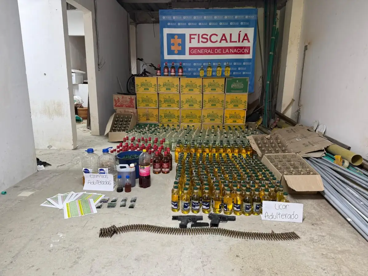 En un alambique de Santa Rosa de Cabal, se incautaron 573 botellas de licor adulterado